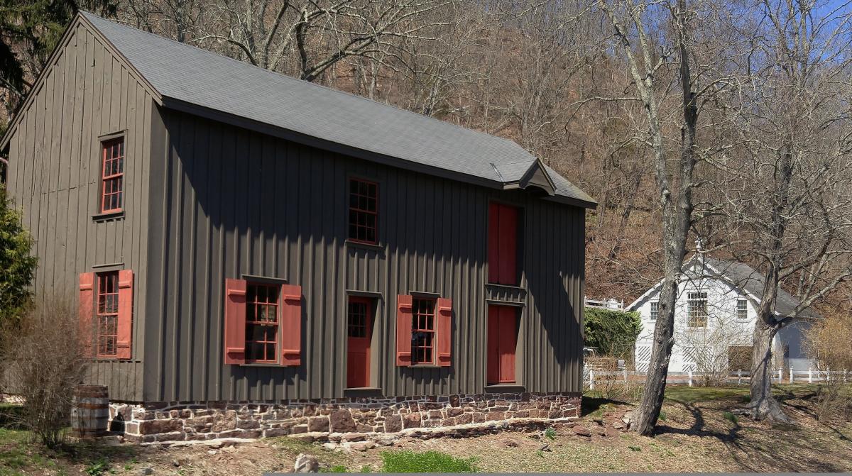 Uhler Carriage House