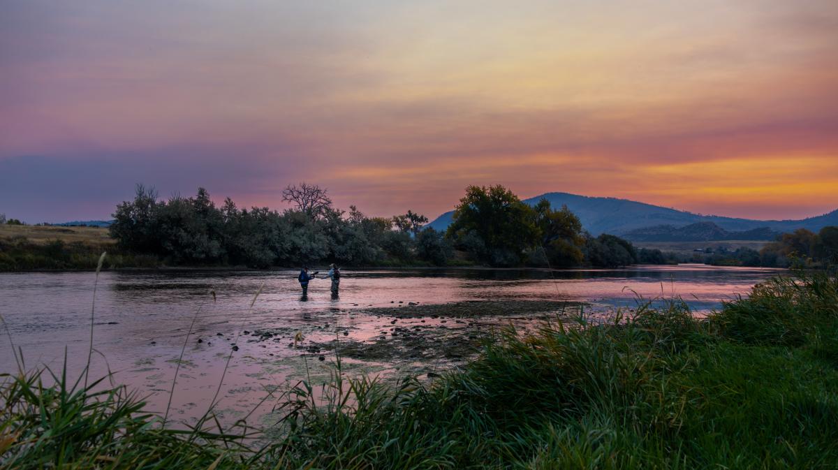Scenic view fishing the North Platte River
