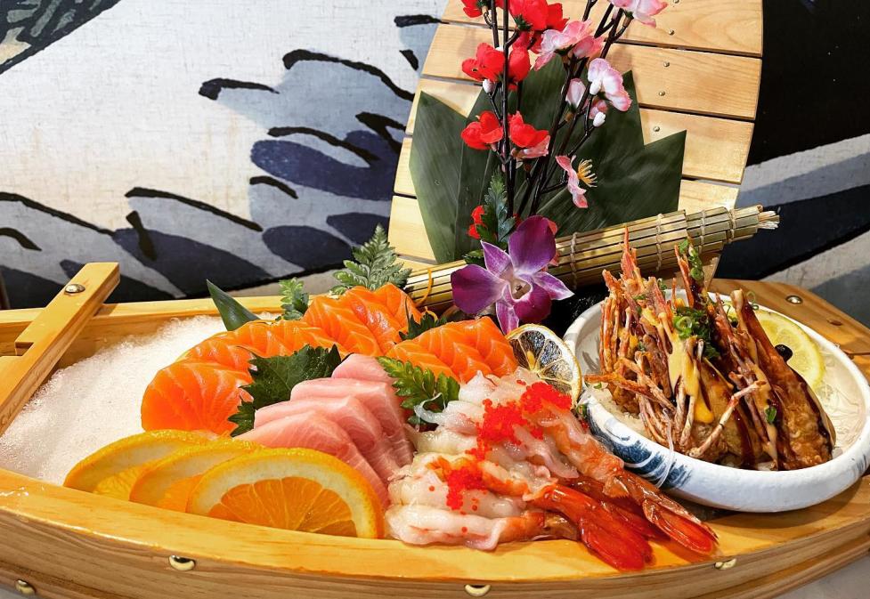 Takara Sushi & Asian Bistro