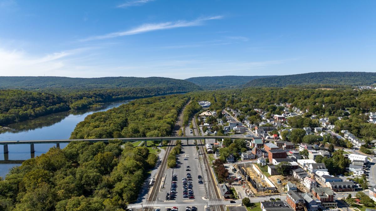 Aerial Main Street photos