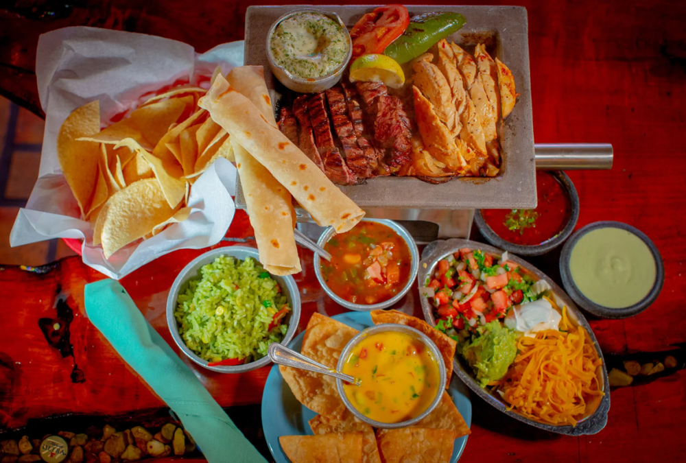 El Tiempo Cantina
