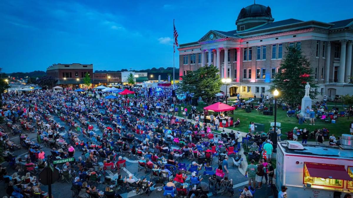 big crowd around the courthouse in downtown athens for fridays after five