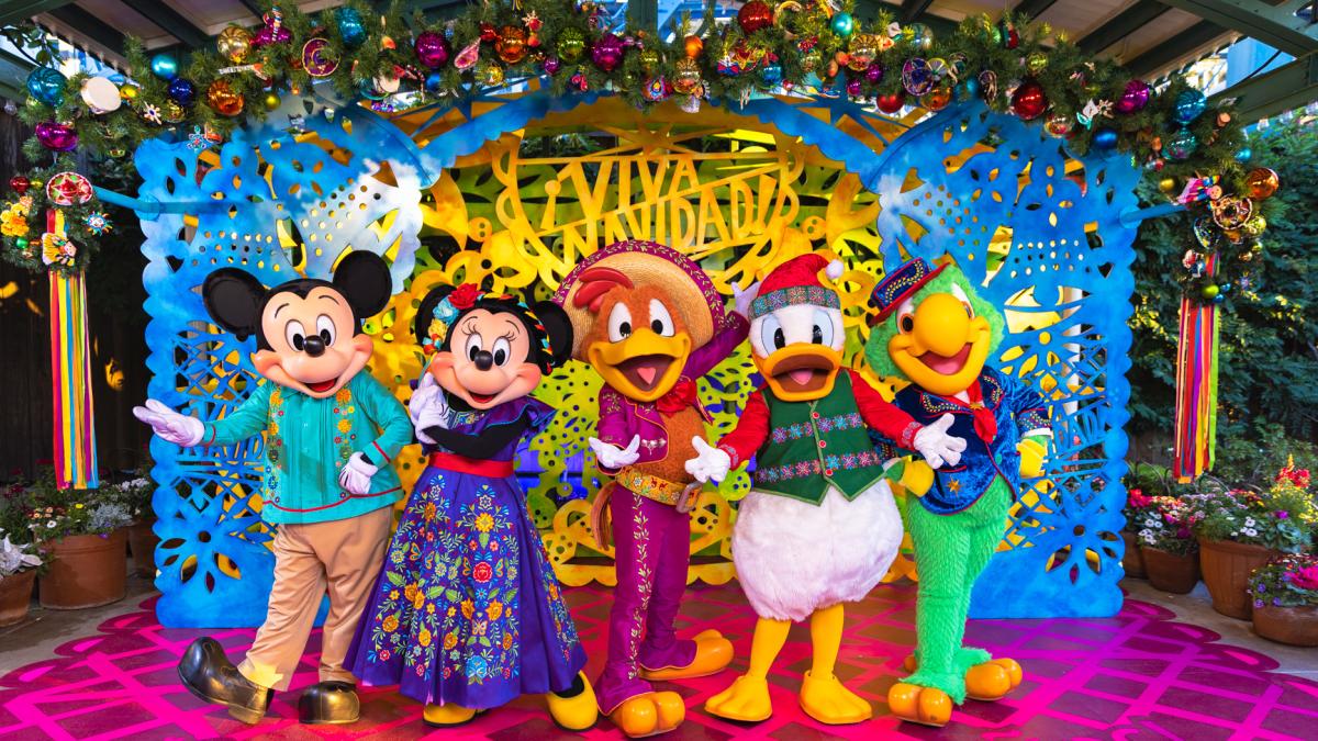 ‘Disney ¡Viva Navidad!’ at Disney California Adventure Park