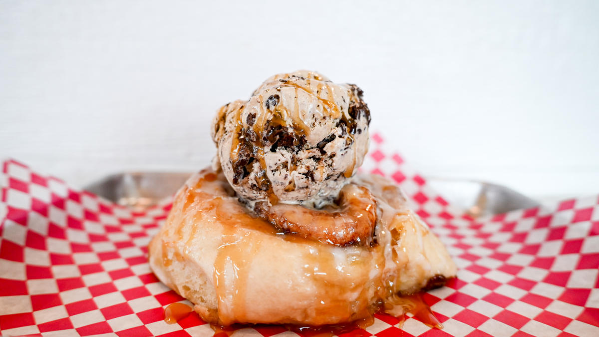 Cinnamon roll with Ice Cream from Golly G's