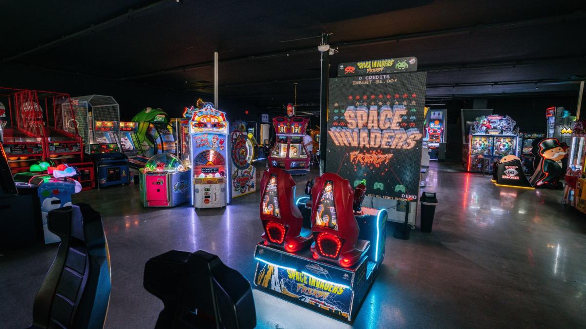 arcade area at extreme arcade