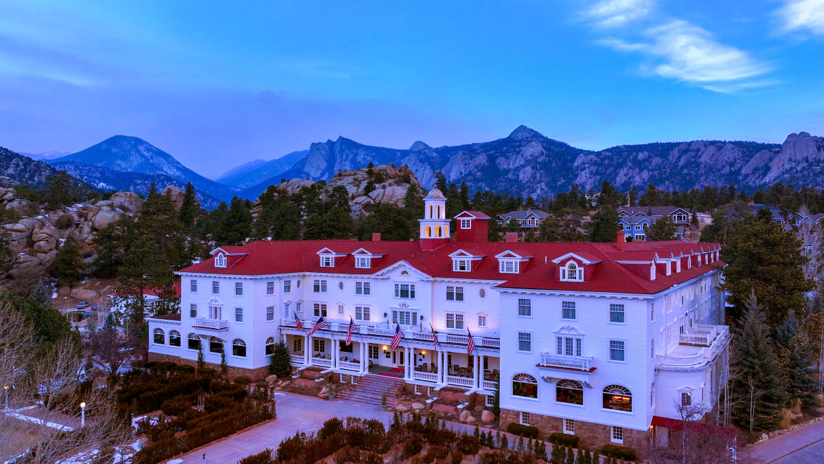 Stanley Hotel_Dusk