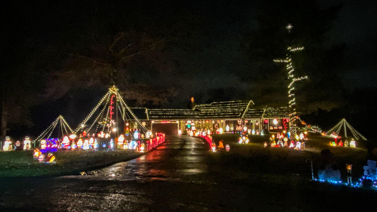 Woodstone Place House Light Display by Ryan Miller