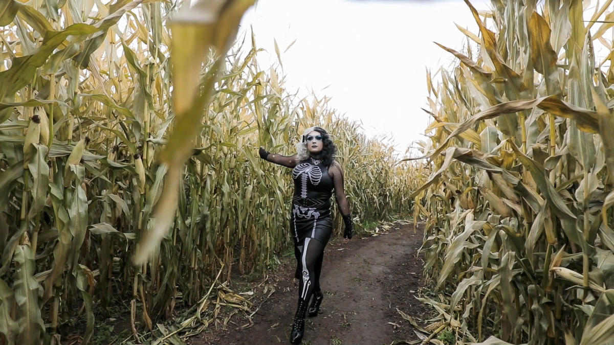 Drag Queen Jenna Telz in Corn Maze