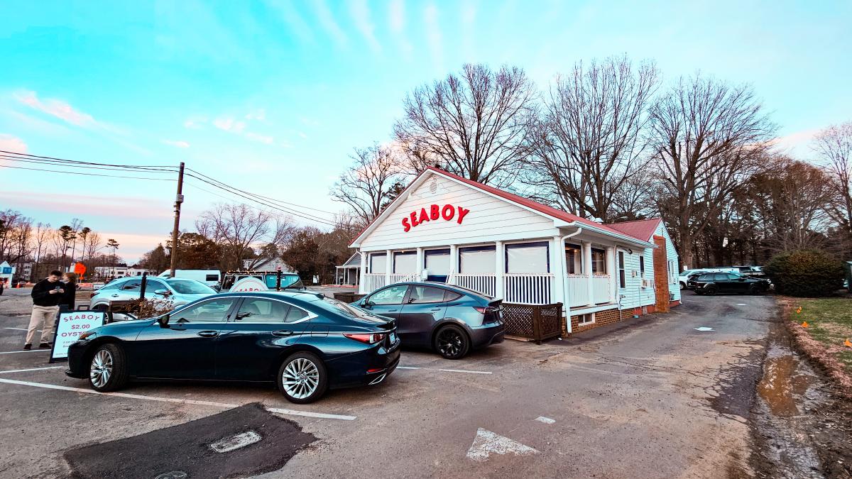 Seaboy parking lot