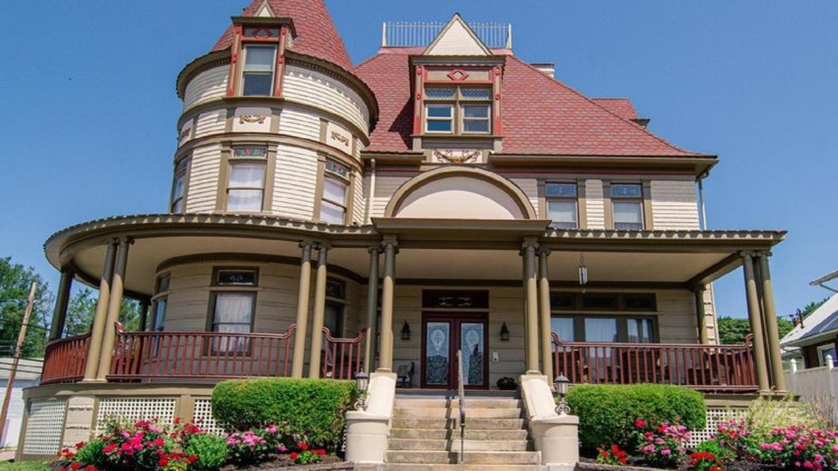 The Levi Deal Mansion in Meyersdale is a Victorian Chateauesque home completed in 1900.