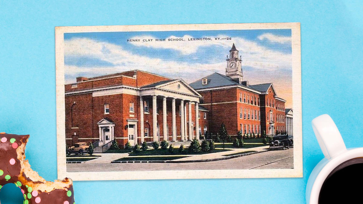 Postcard of the old Henry Clay High School.