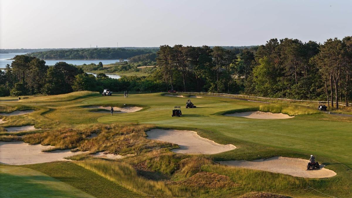 Golfing on Martha’s Vineyard: Where Scenic Fairways Meet Island Charm