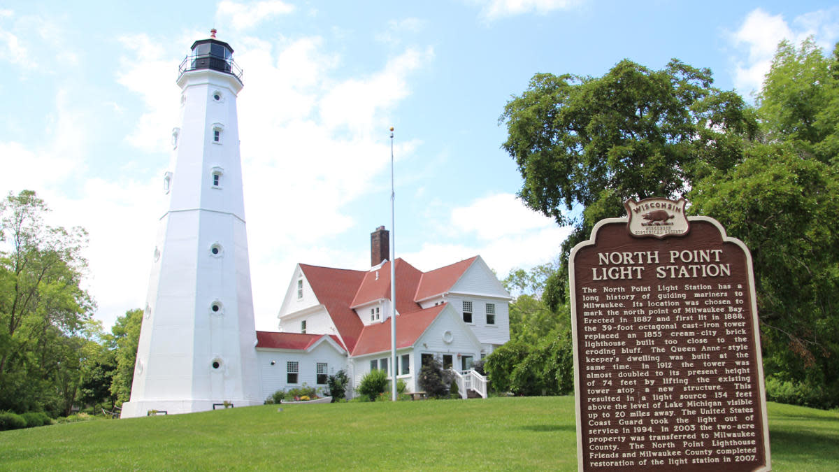 Lake Park - Lighthouse