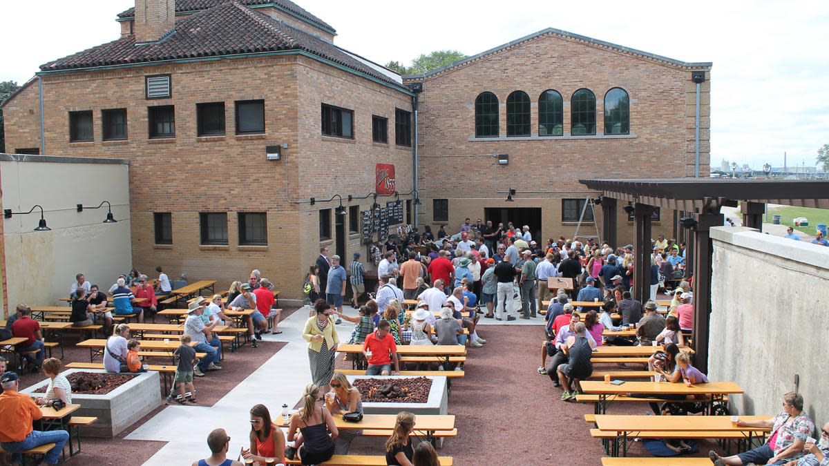 South Shore Beer Garden