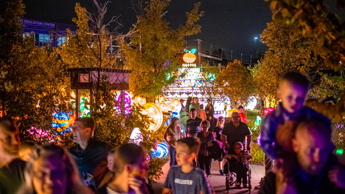 Ghouls and Glow at Omaha's Henry Doorly Zoo & Aquarium