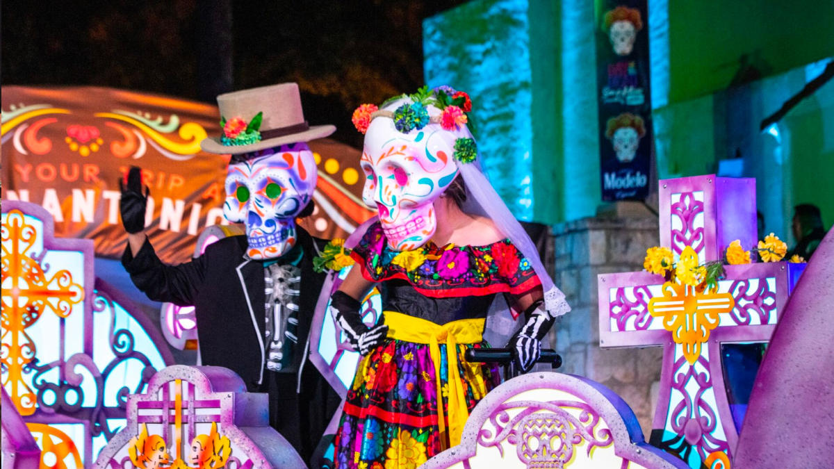 Day of the Dead San Antonio River Parade