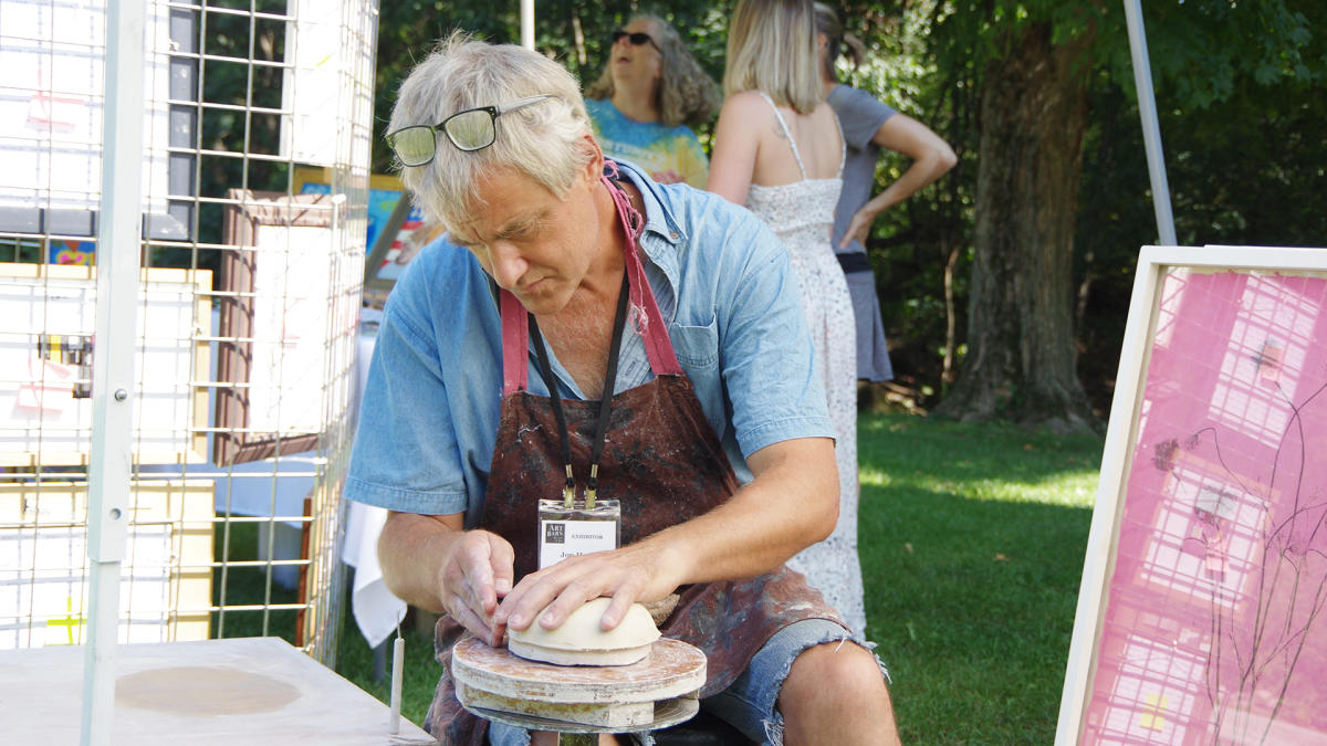 Art Barn sculpture artist