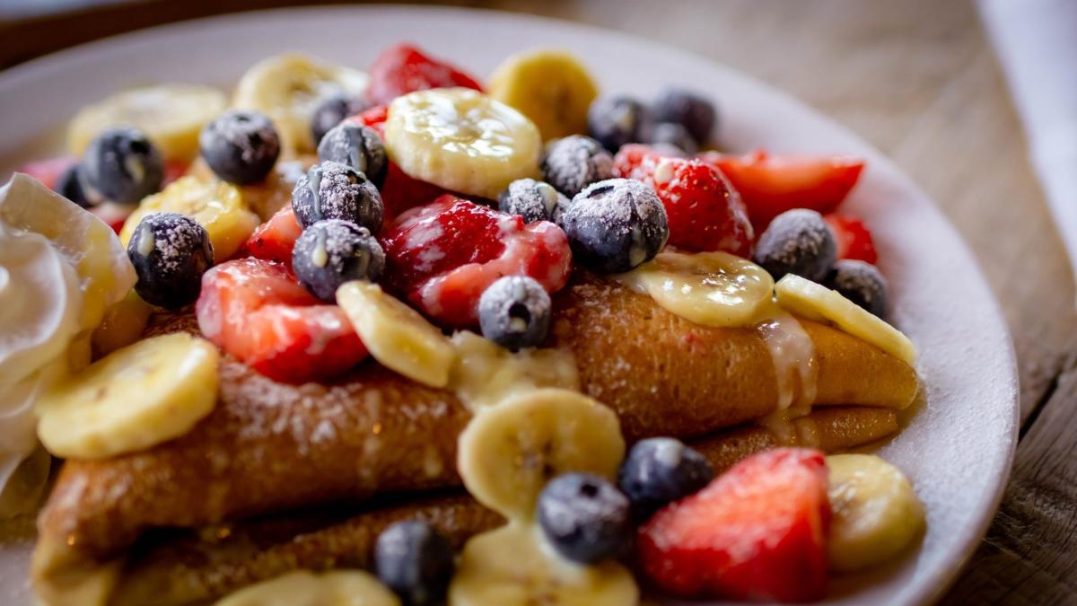 Aviary Cafe Crepes