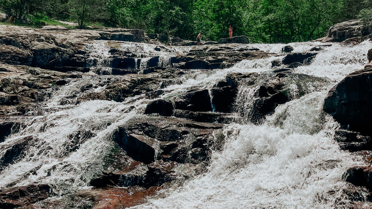 Rocky Falls Winona, Missouri