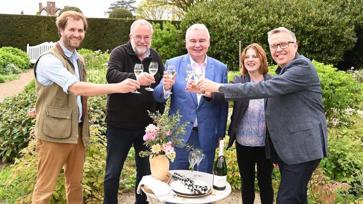 Surrey Day 2022 with the Great Surrey Menu at Loseley Park