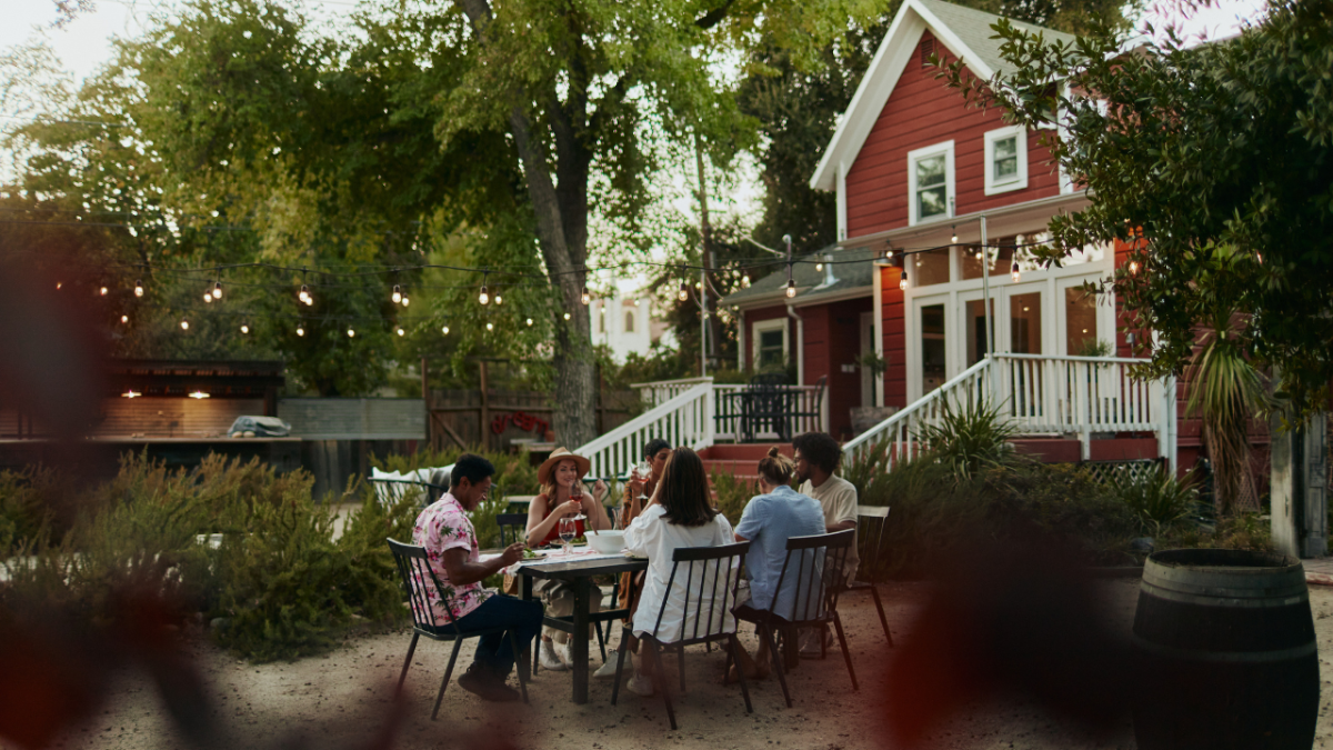 Red House Savor Real California