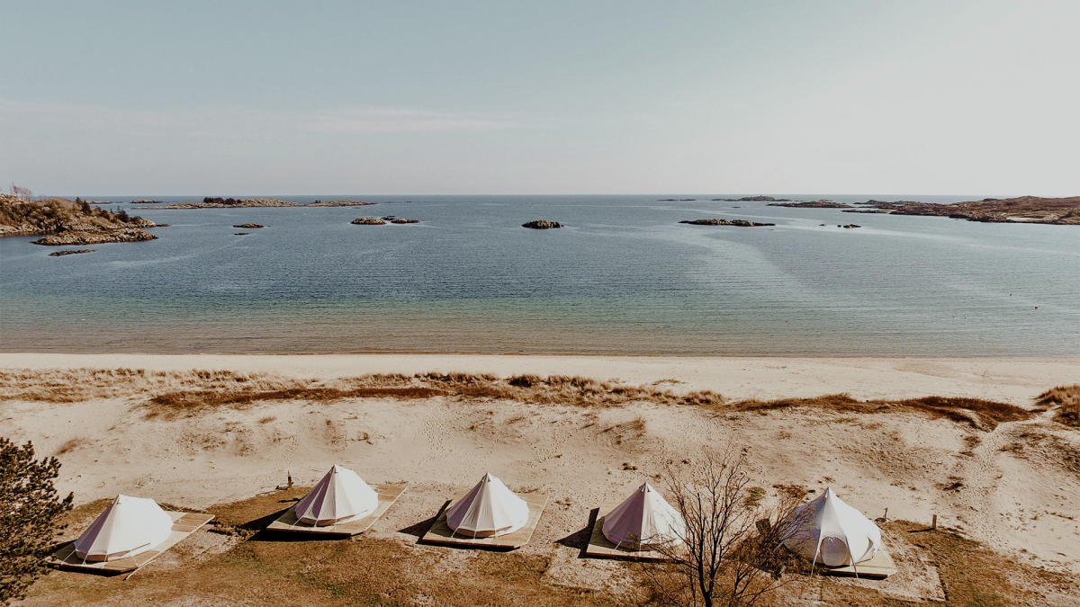 Lomsesanden, South Cape collection