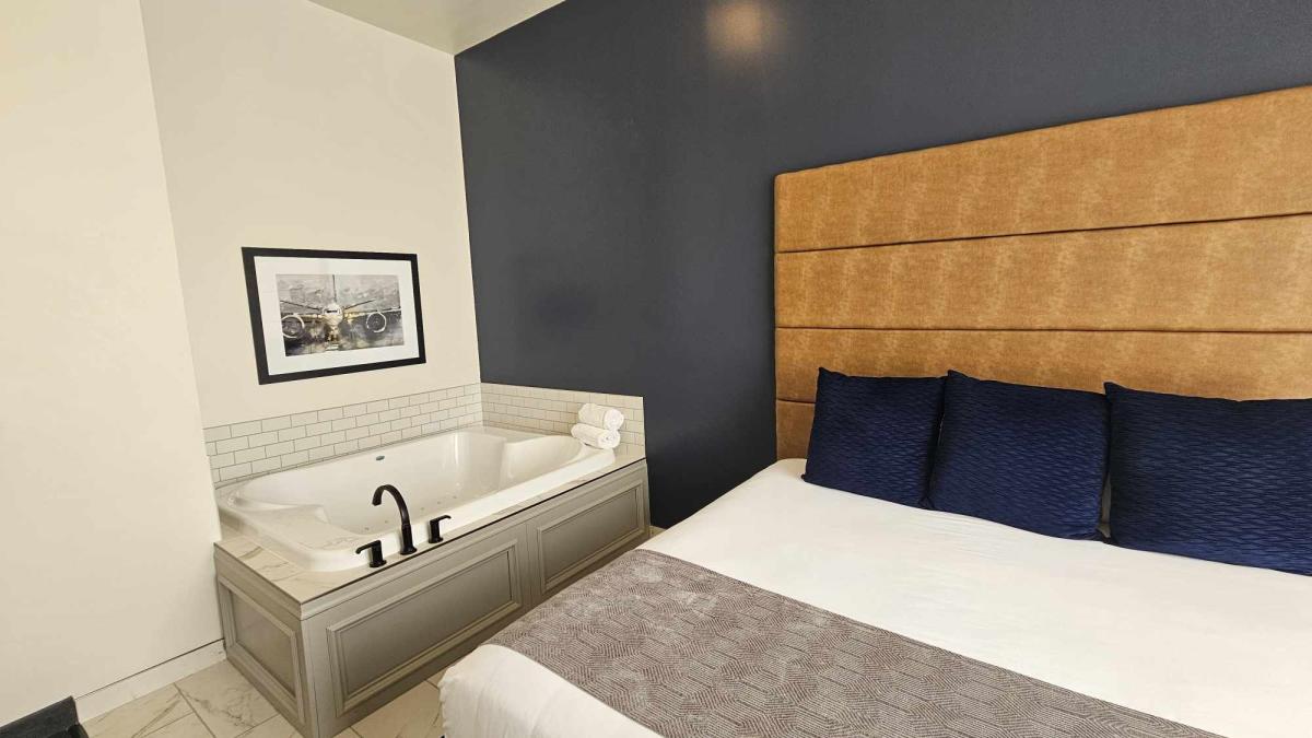 Hotel at Old Town_renovated room