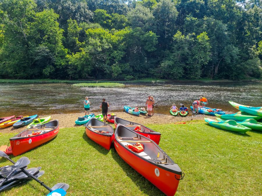 A Guide to Kayaking in Winter - EZ Dock