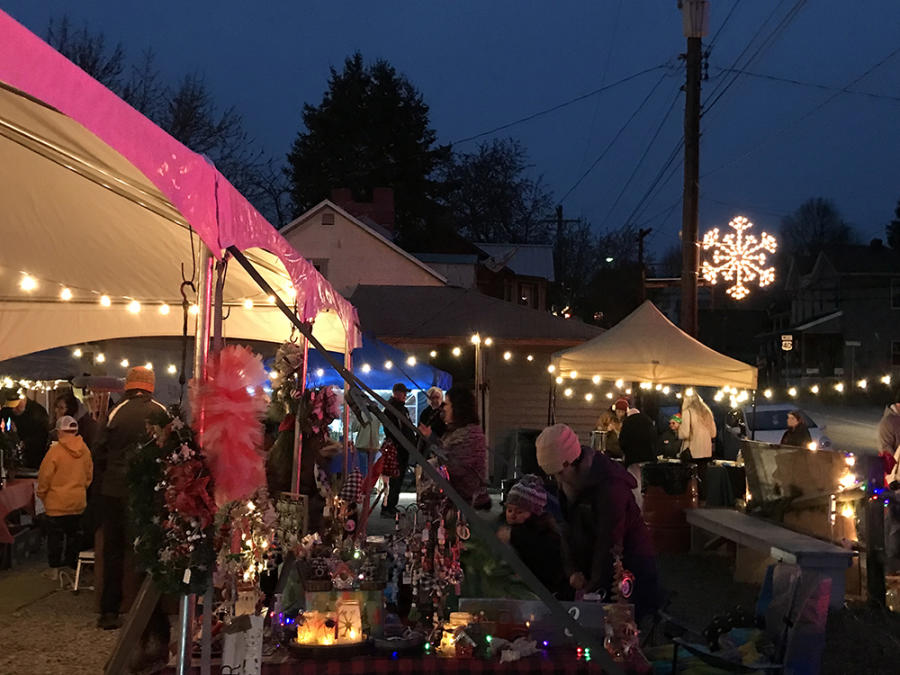 Scenery Hill Christmas Market and Light Up Night