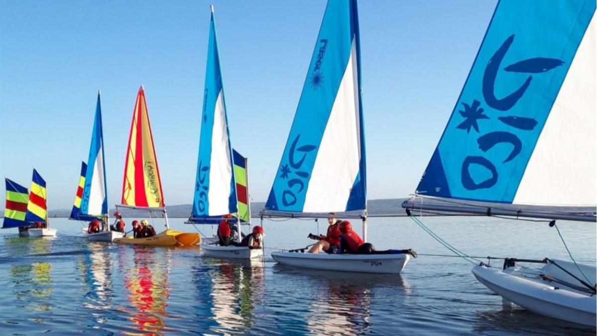 Sailboats on the water at Wirral Watersports Centre
