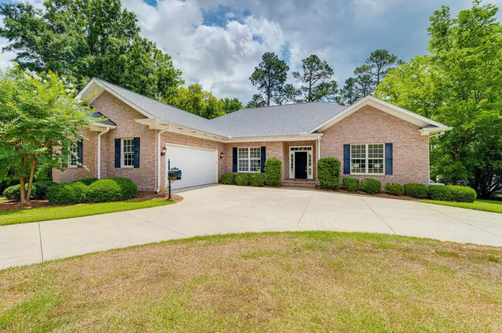 lakeside rental