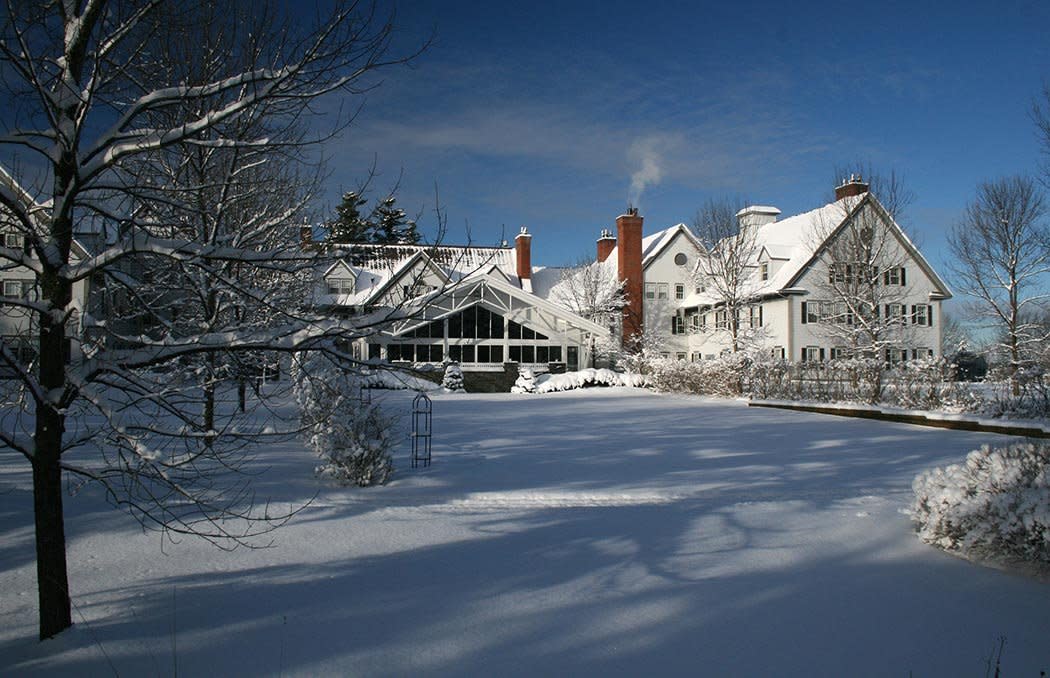 Indulge in romance and relax with a glass of bubbly with the  Romantic Getaway  package from The Essex, Vermont’s culinary resort and spa. Fall in love all over again at the Essex Resort & Spa with a package including sparkling wine, chocolate, couples’ massages, spa access, a dinner for two at Junction, and romantic brunches.  - 