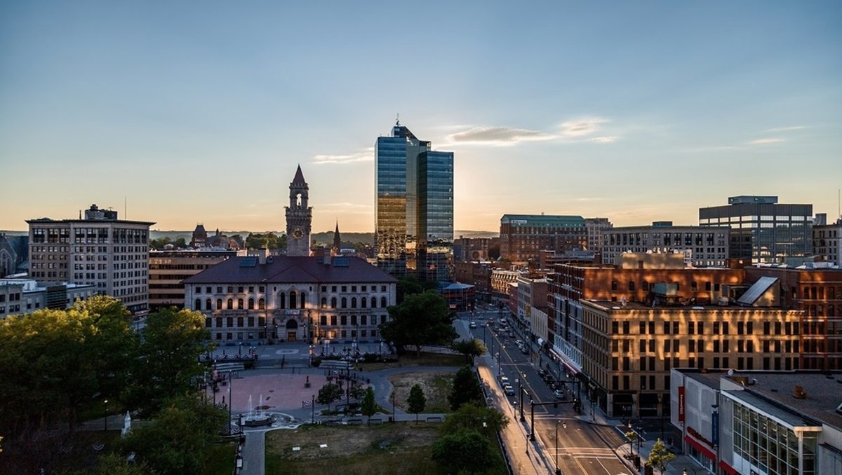 Fidelity Bank opens second Worcester location in CitySquare