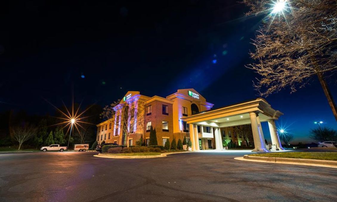Holiday Inn Express Hotel & Suites North Raleigh/Wake Forest