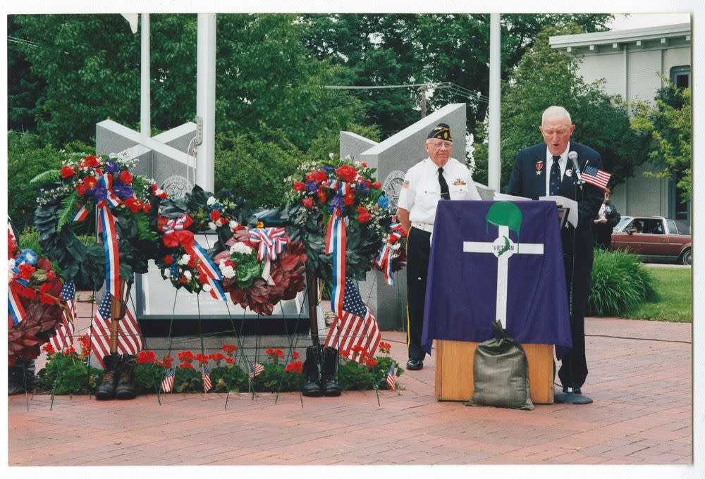 Elmhurst Veterans Memorial