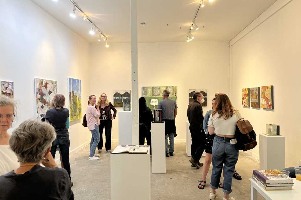 UPTOWN FINE ART
