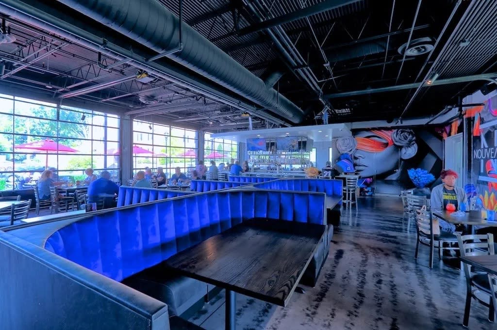 Nouveau Bar