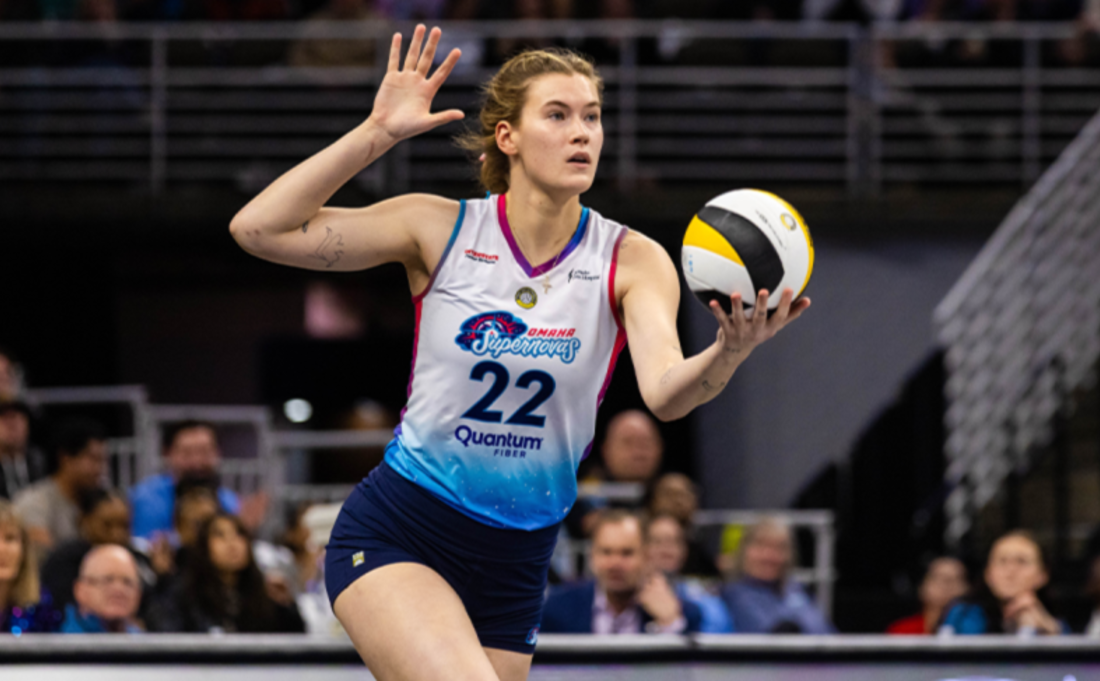 Omaha Supernovas Volleyball