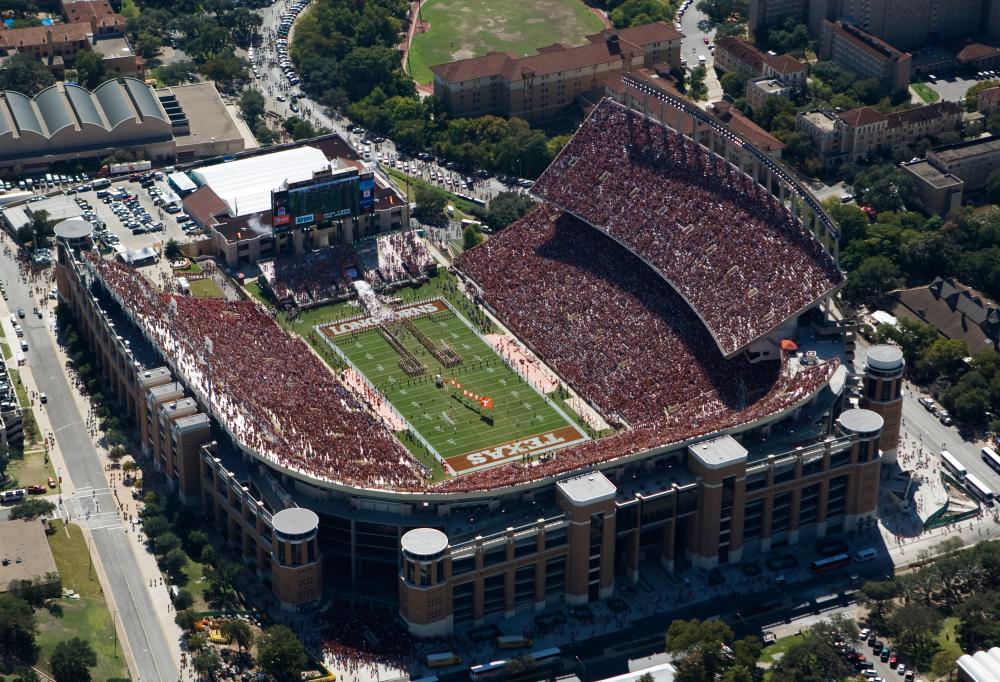 ut austin stadium tour