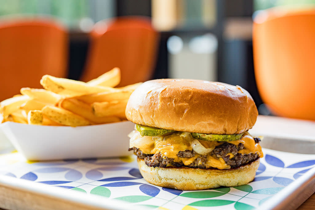 Little Darling - Smash Burger