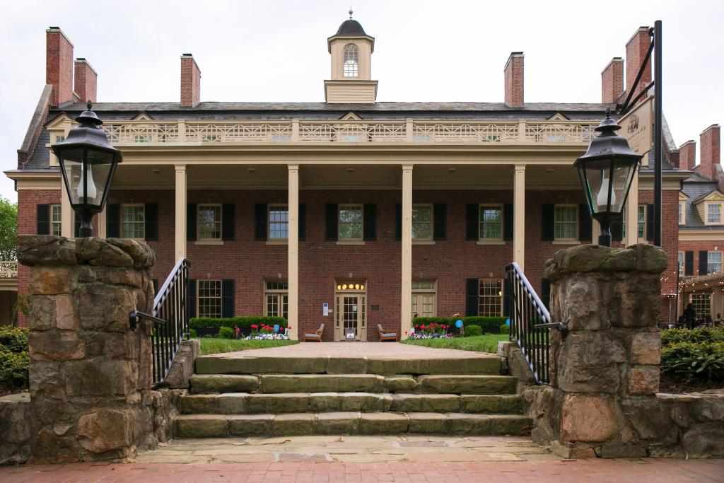 The Carolina Inn - Front View