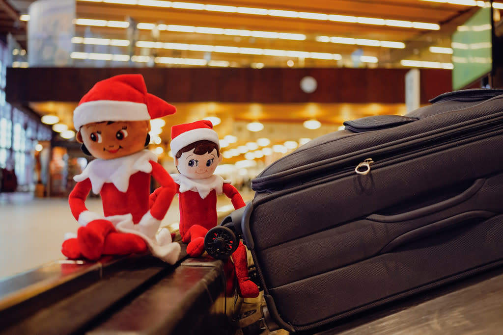 Airport - Elves