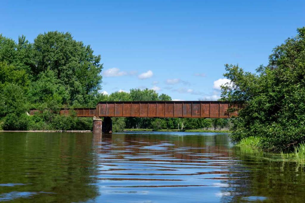 Old rail bridge over Sturgeon River