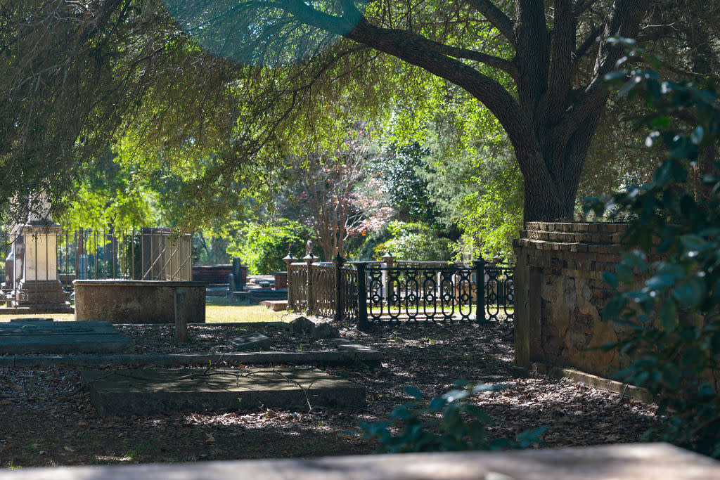 Memory Hill Cemetery