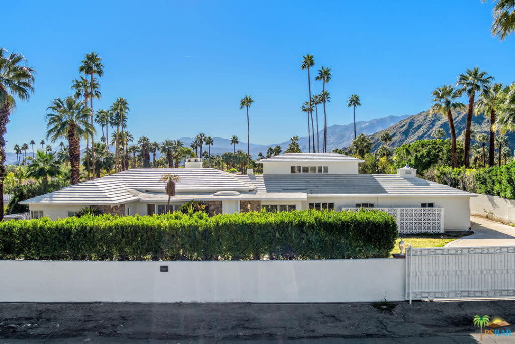 Howard Hughes House