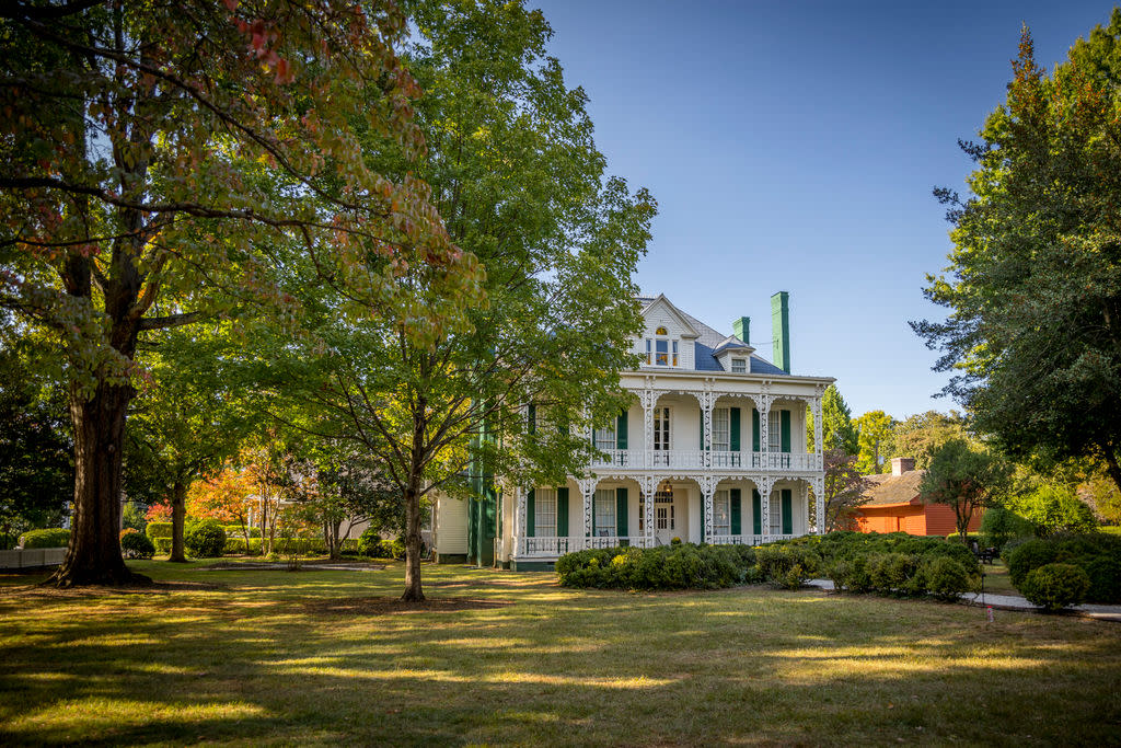 Hall House Grounds
