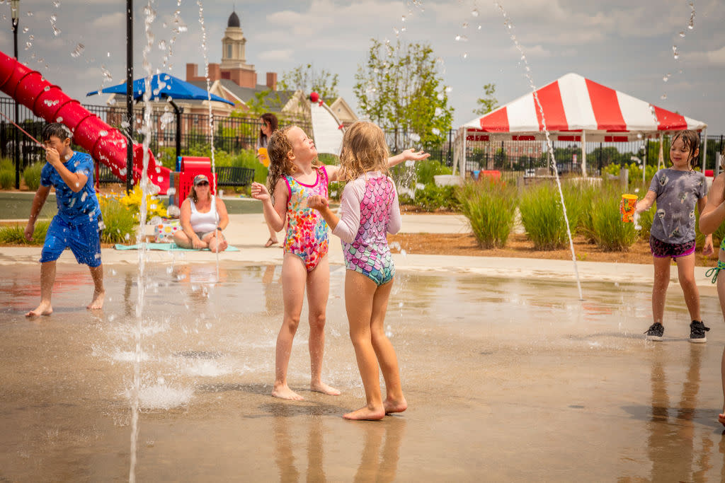 Cannon Ballers Stadium Splash Pad