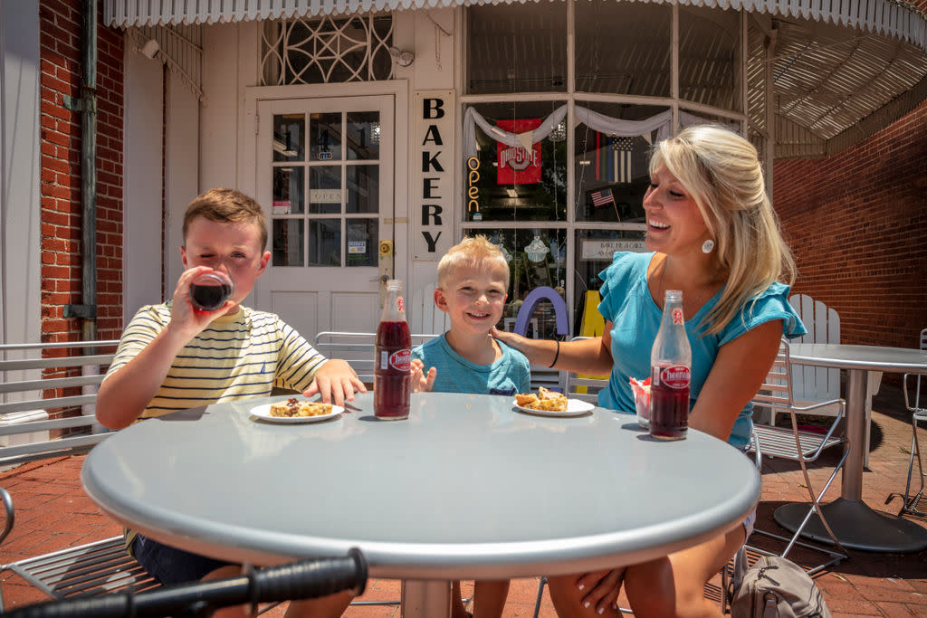Family enjoying treats