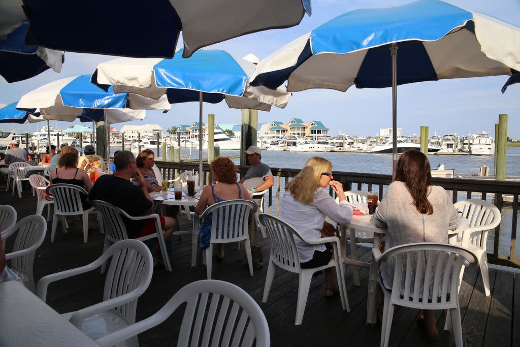 Dockside Outdoor Dining