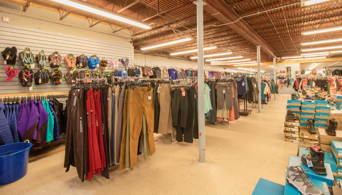 Clothes Mountain Shop In Estes Park, CO